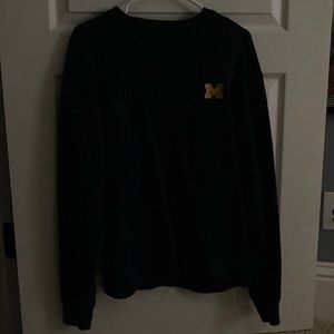 U of M embroidered navy blue crew neck sweatshirt